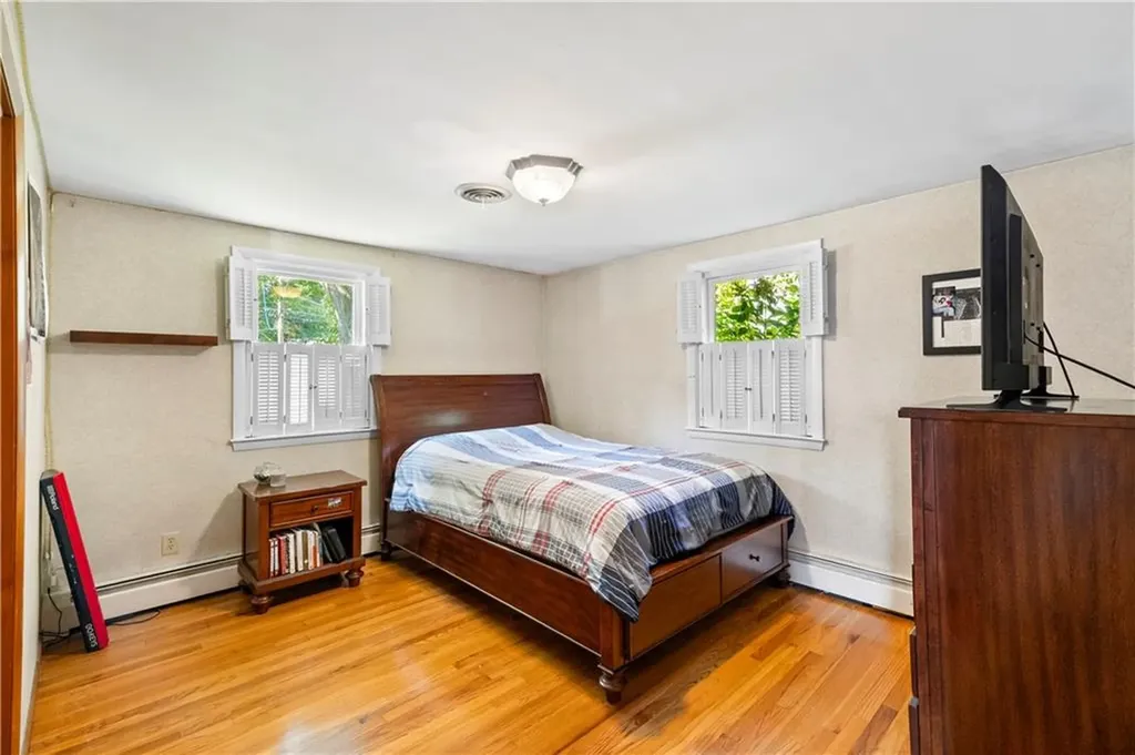 1 Mulberry Lane Lincoln RI 02865