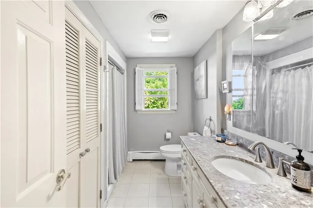 1 Mulberry Lane Lincoln RI 02865