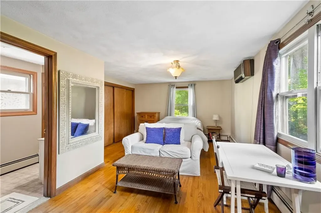 1 Mulberry Lane Lincoln RI 02865