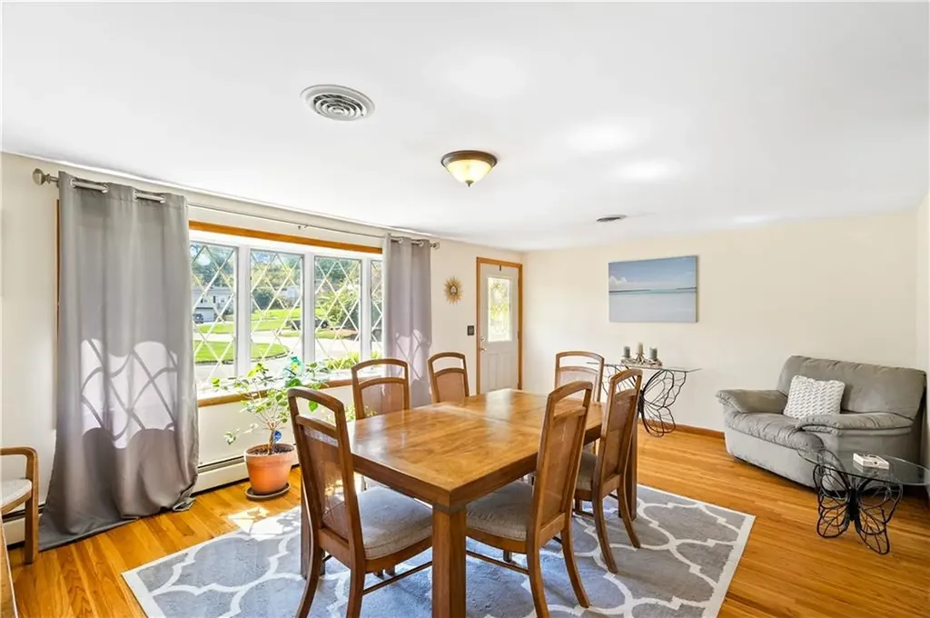 1 Mulberry Lane Lincoln RI 02865
