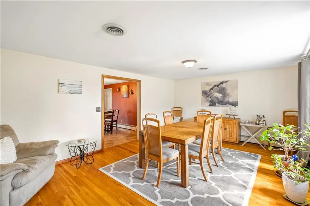 1 Mulberry Lane Lincoln RI 02865