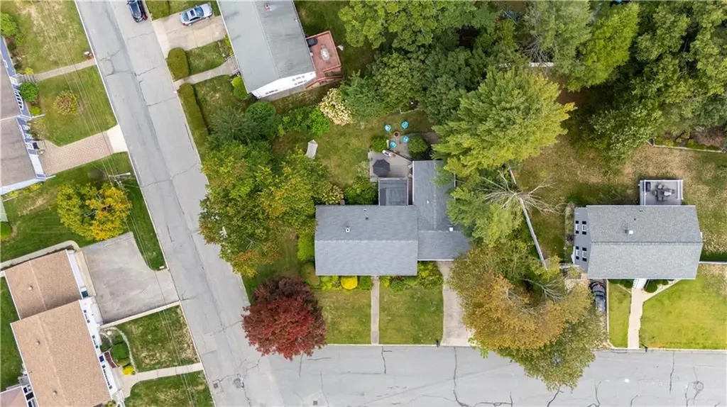 1 Mulberry Lane Lincoln RI 02865
