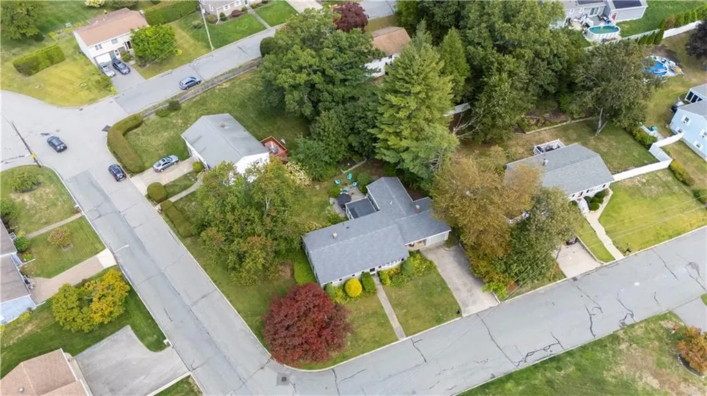 1 Mulberry Lane Lincoln RI 02865