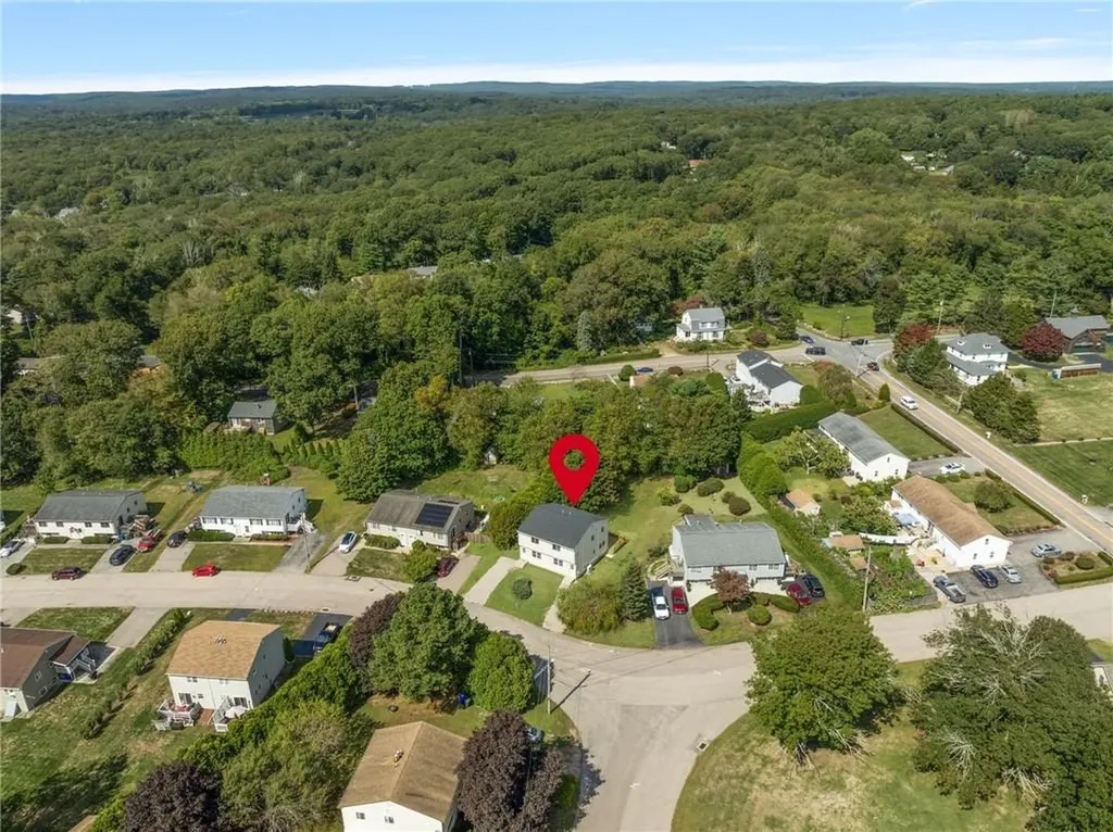 42 44 Meadowview Terrace Westerly RI 02891