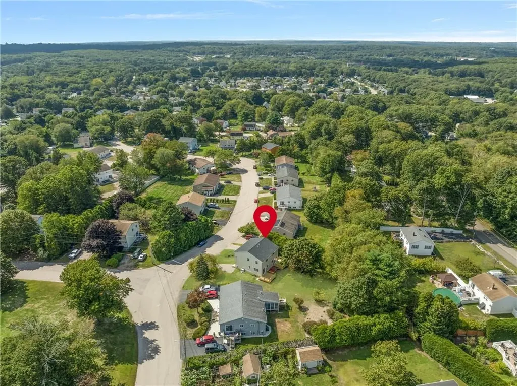42 44 Meadowview Terrace Westerly RI 02891