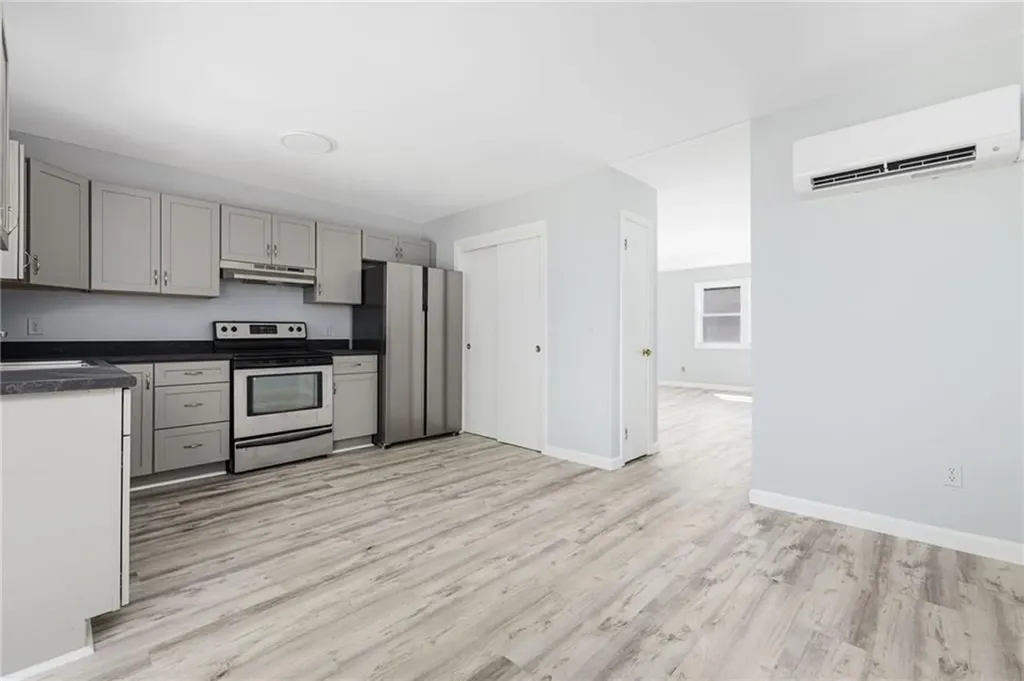 42 44 Meadowview Terrace Westerly RI 02891
