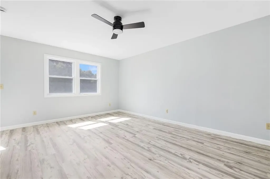 42 44 Meadowview Terrace Westerly RI 02891