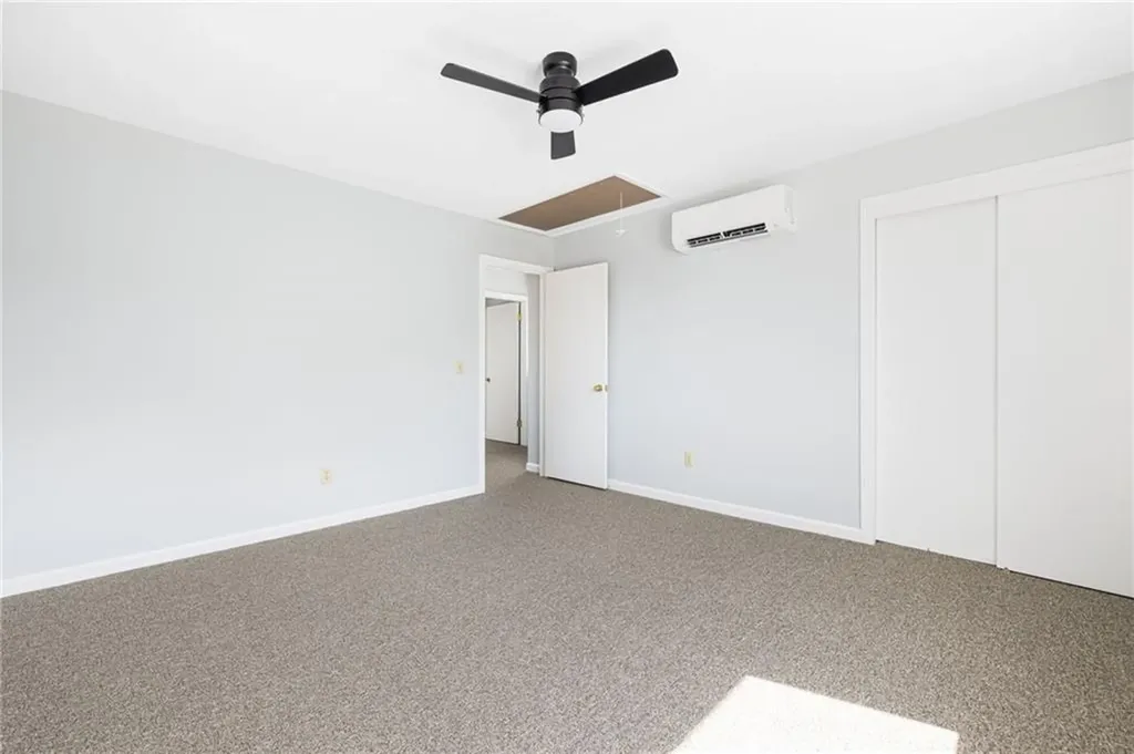 42 44 Meadowview Terrace Westerly RI 02891