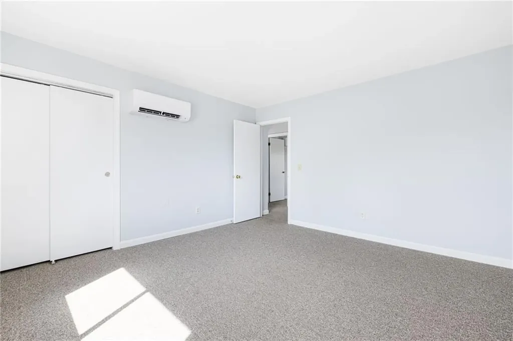 42 44 Meadowview Terrace Westerly RI 02891