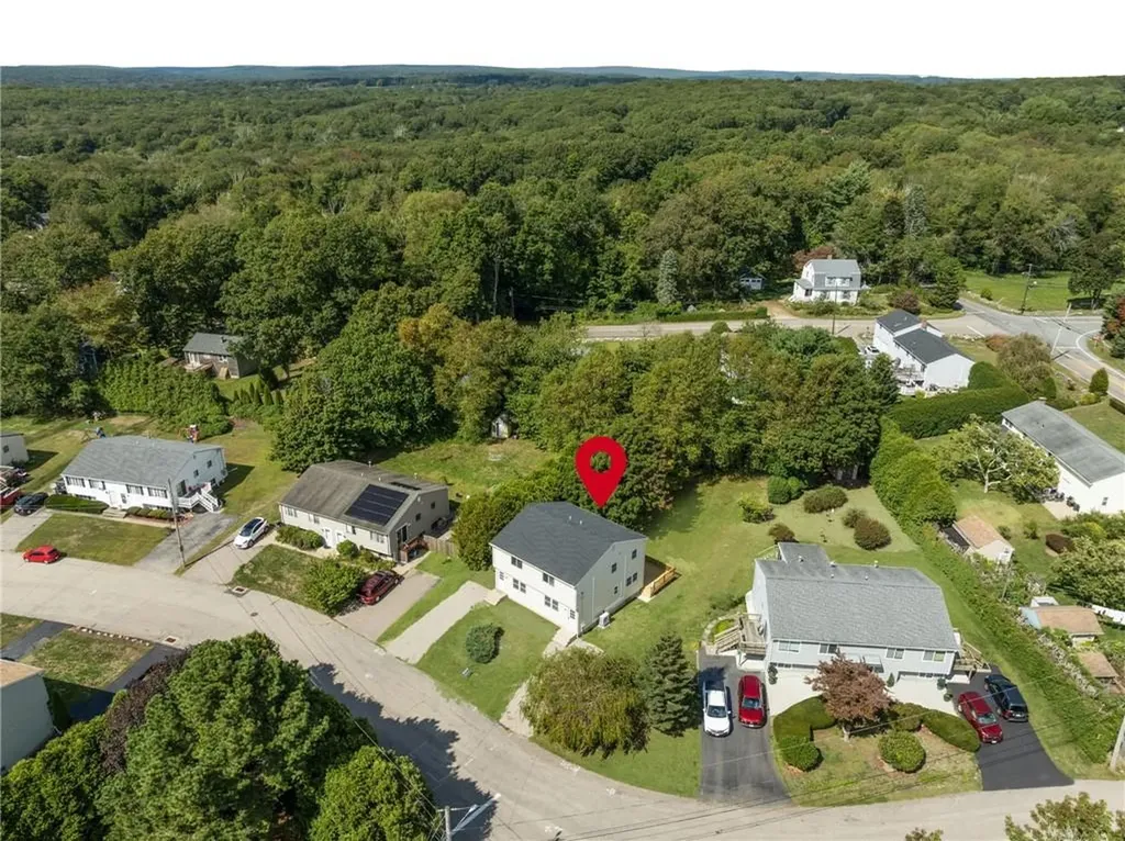 42 44 Meadowview Terrace Westerly RI 02891