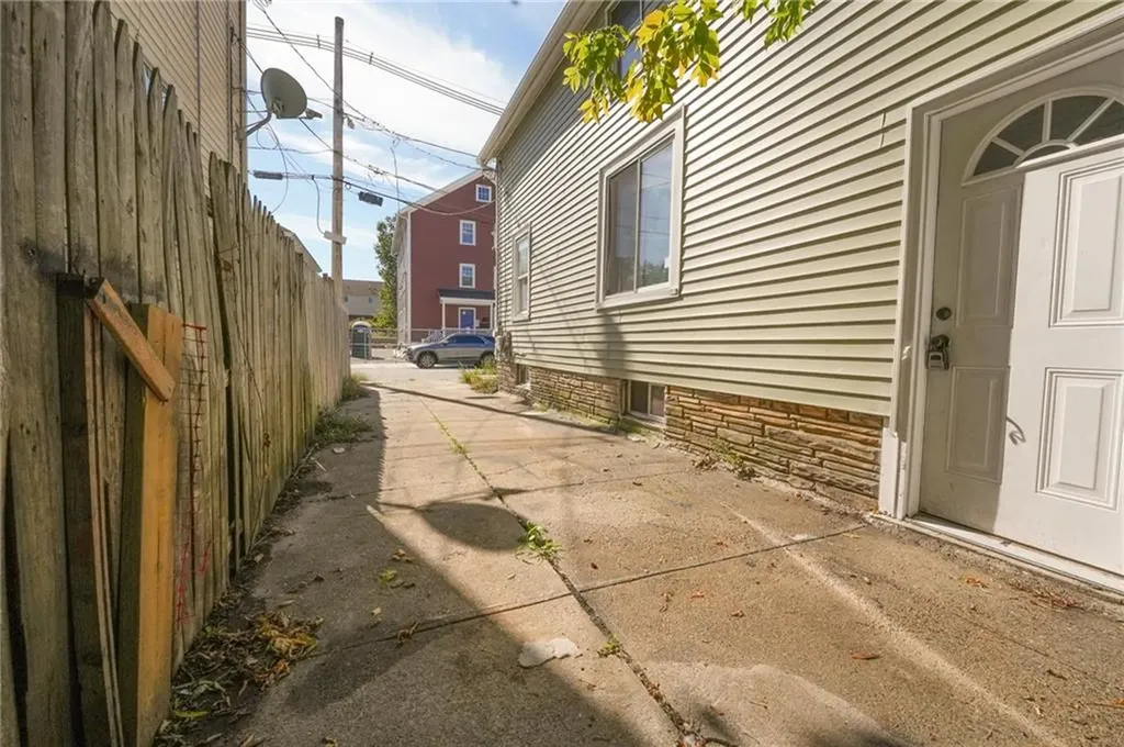 35 Nebraska Street Providence RI 02905