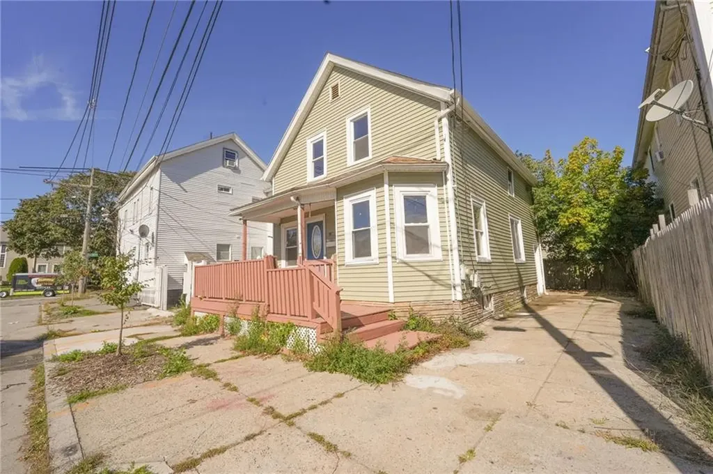 35 Nebraska Street Providence RI 02905