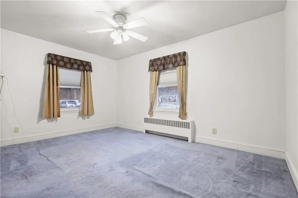 132 Bakers Creek Road Warwick RI 02886