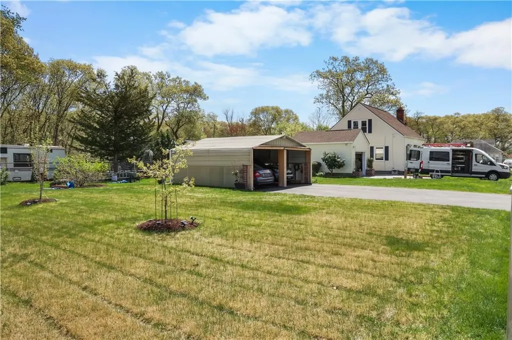 132 Bakers Creek Road Warwick RI 02886