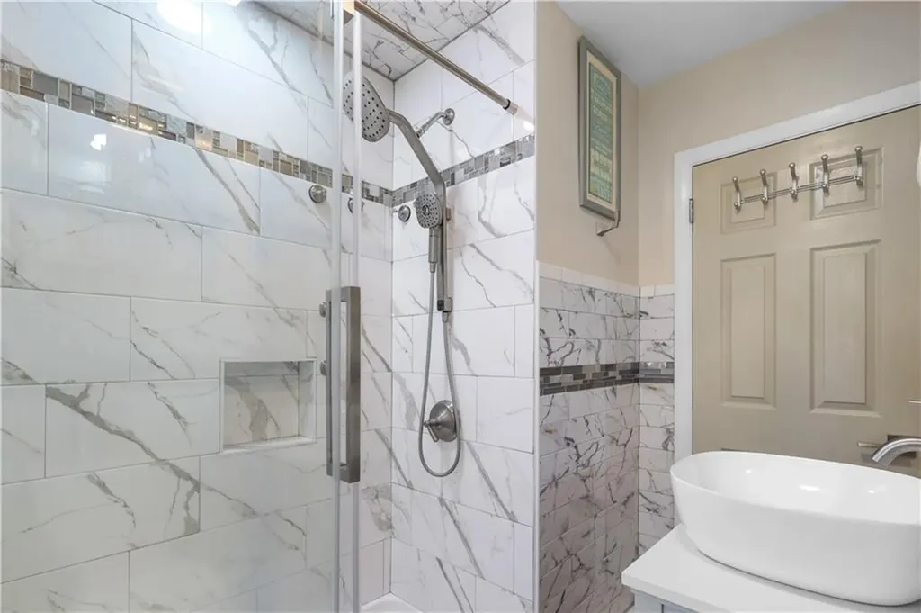 132 Bakers Creek Road Warwick RI 02886