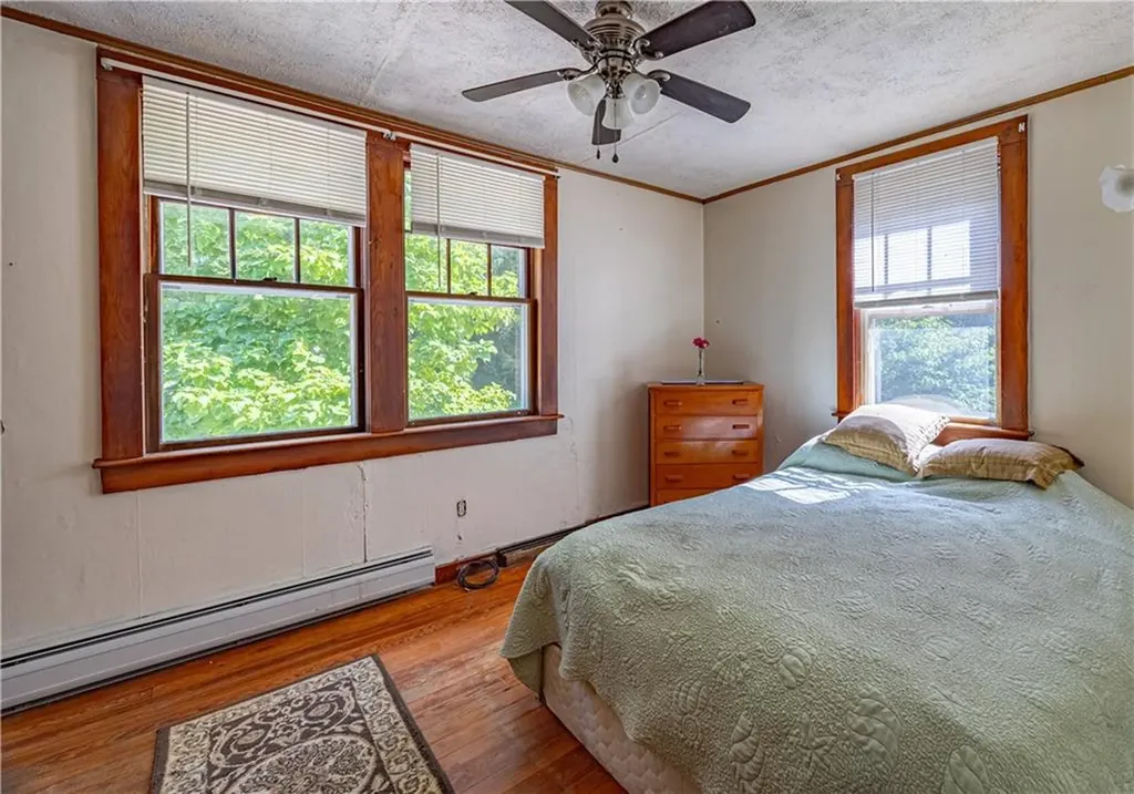 8 Boswell Trail Foster RI 02825