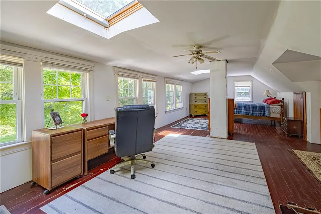 8 Boswell Trail Foster RI 02825