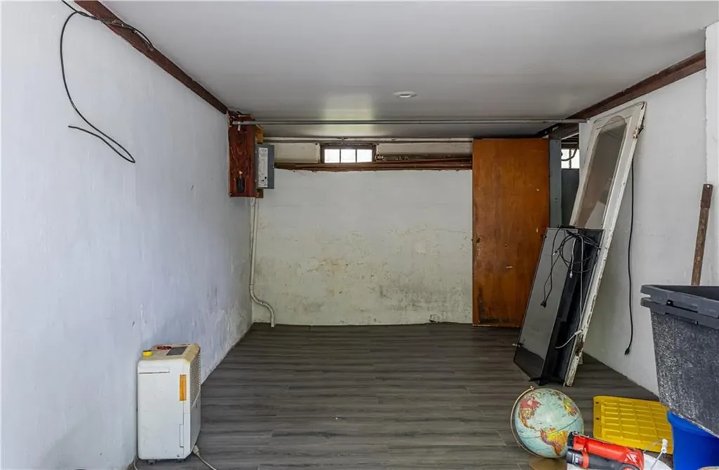 8 Boswell Trail Foster RI 02825