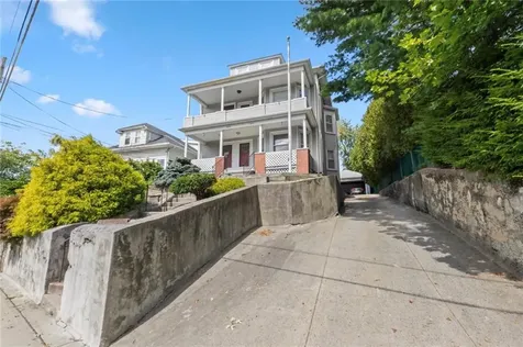 841 843 Smith Street Providence RI 02908