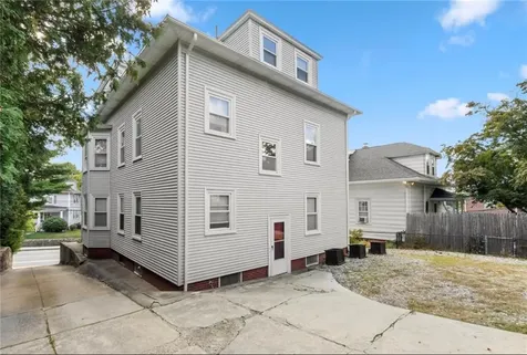 841 843 Smith Street Providence RI 02908