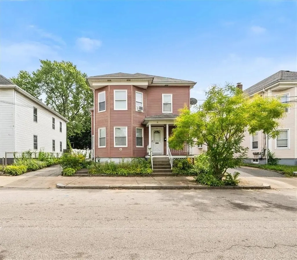 70 Warren Avenue Pawtucket RI 02860