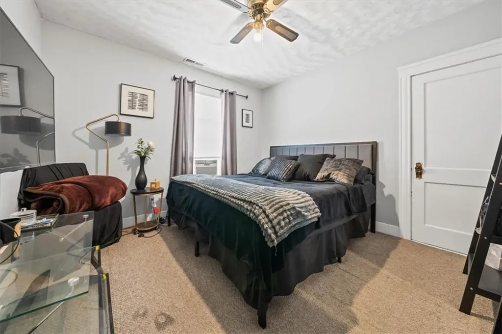 70 Warren Avenue Pawtucket RI 02860