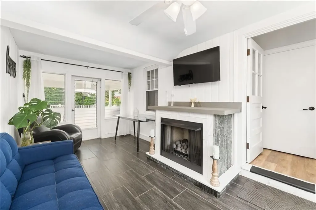 26 Coulters Road Cranston RI 02920