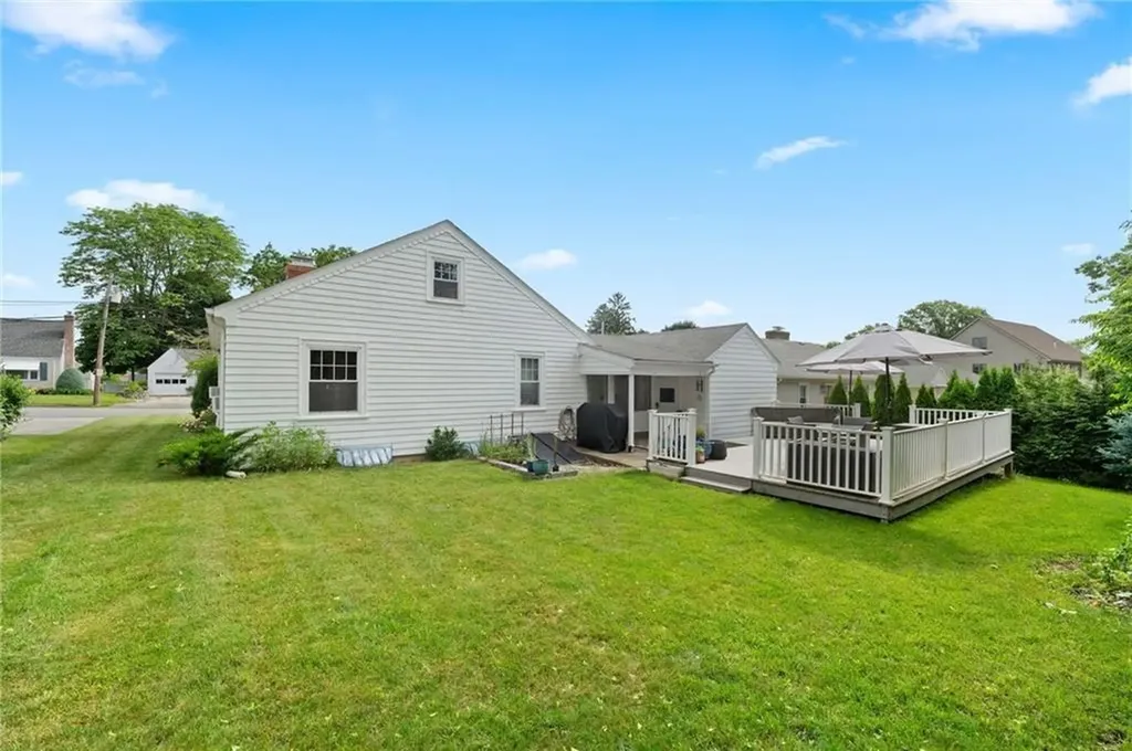 26 Coulters Road Cranston RI 02920
