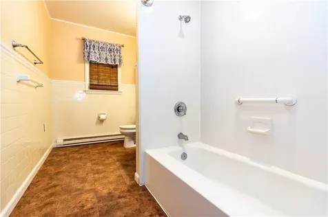 16 Pennsylvania Avenue Jamestown RI 02835