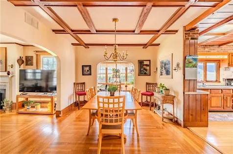 17 Marden Street Cranston RI 02910