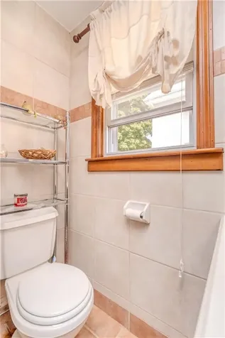 17 Marden Street Cranston RI 02910