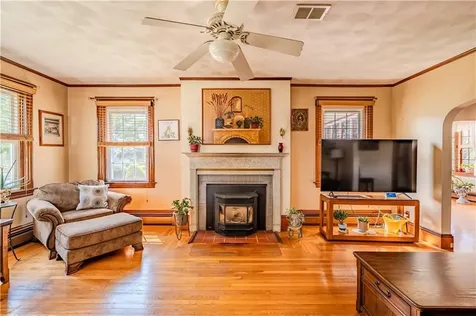 17 Marden Street Cranston RI 02910