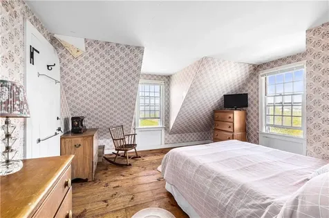 8 S Taylors Lane South Lane Little Compton RI 02837