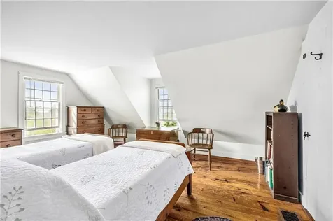 8 S Taylors Lane South Lane Little Compton RI 02837