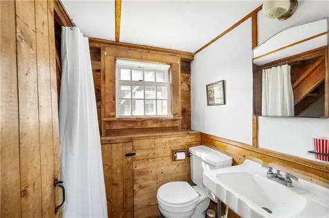 8 S Taylors Lane South Lane Little Compton RI 02837