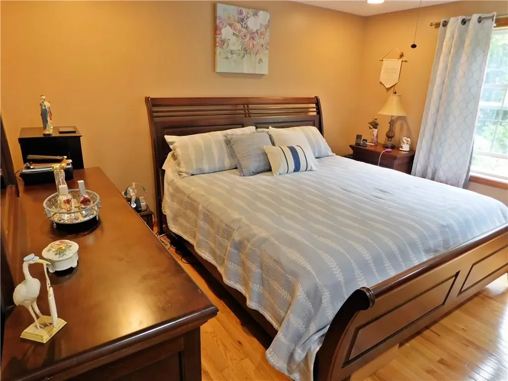 27 Nardolillo Street Johnston RI 02919