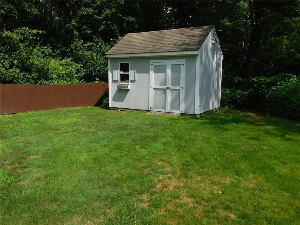 27 Nardolillo Street Johnston RI 02919