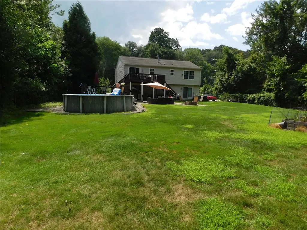 27 Nardolillo Street Johnston RI 02919