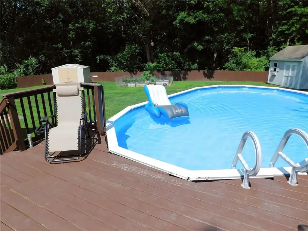 27 Nardolillo Street Johnston RI 02919