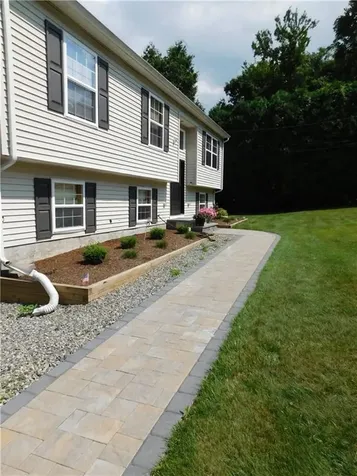 27 Nardolillo Street Johnston RI 02919