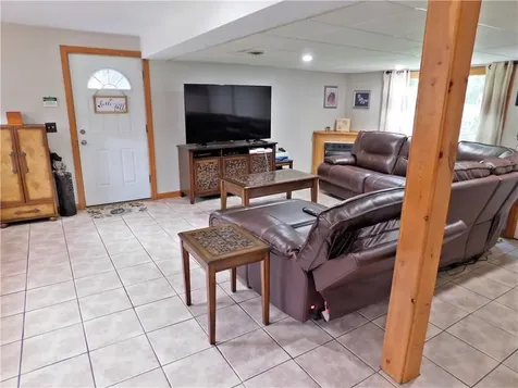 27 Nardolillo Street Johnston RI 02919