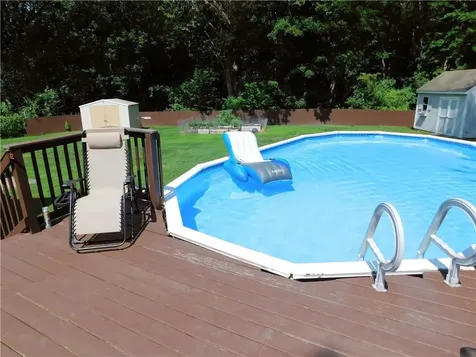 27 Nardolillo Street Johnston RI 02919