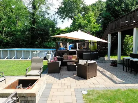 27 Nardolillo Street Johnston RI 02919