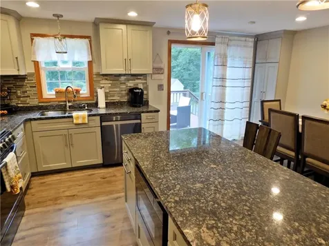 27 Nardolillo Street Johnston RI 02919