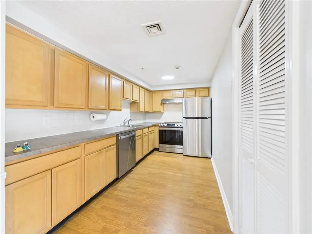 25 Devereux Street Providence RI 02909