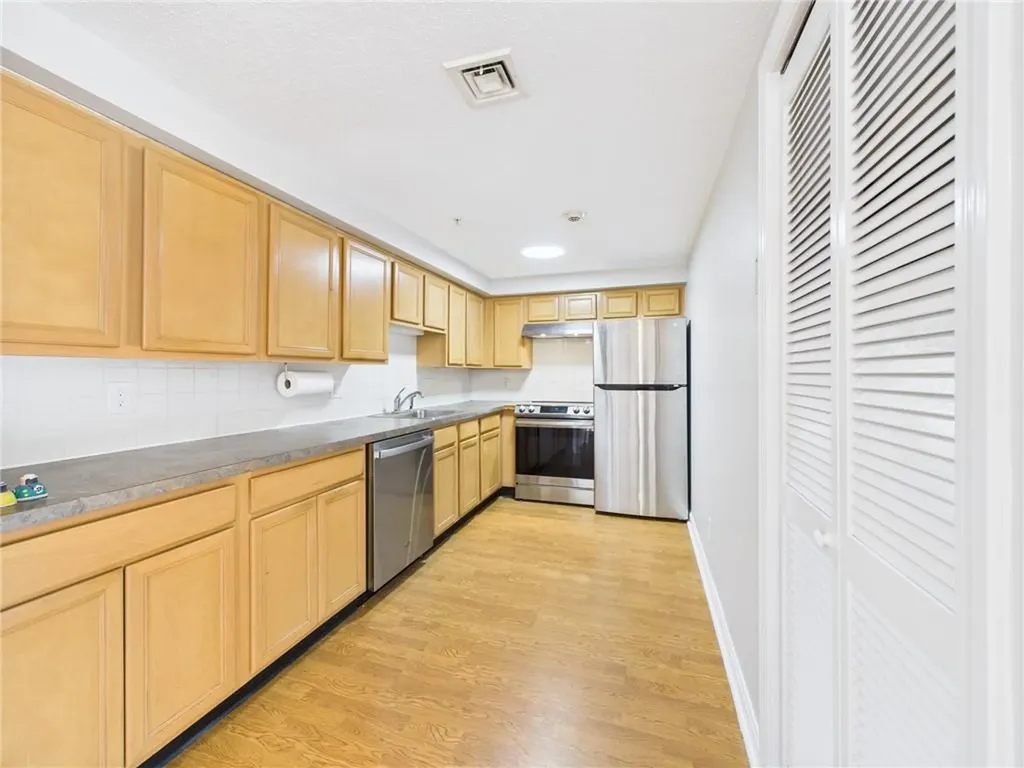 25 Devereux Street Providence RI 02909