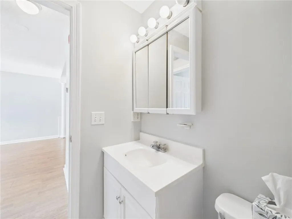 25 Devereux Street Providence RI 02909