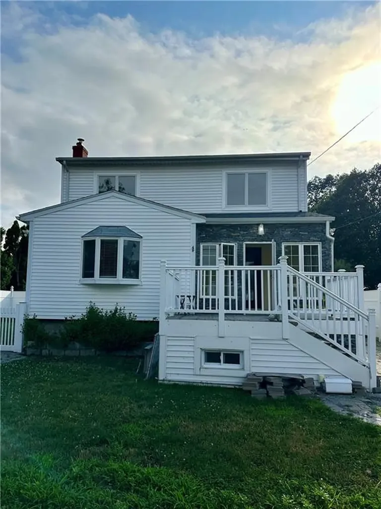 539 Tidewater Drive Warwick RI 02889