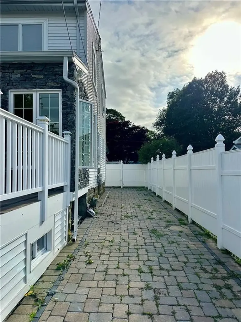 539 Tidewater Drive Warwick RI 02889