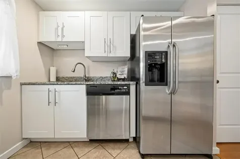 40 Web Avenue North Kingstown RI 02852